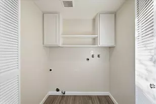 4102 Weymouth Ln, Sacramento, CA 95823 - Photo 7