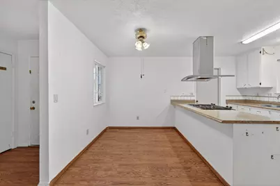 7035 Silver Knoll Street, Rio Linda, CA 95673 - Photo 9