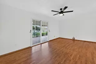 7035 Silver Knoll St, Rio Linda, CA 95673 - Photo 13