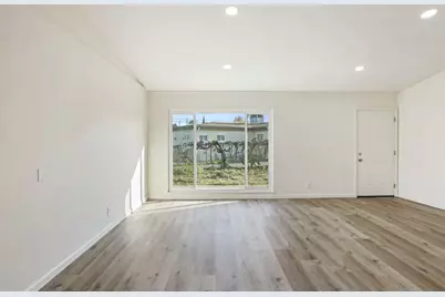 3903 Hogue Avenue, Stockton, CA 95204 - Photo 9