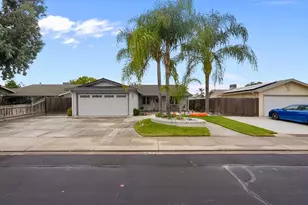 889 Magrath Ave, Manteca, CA 95337 - Photo 1