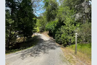 6231 Jessica Court, Somerset, CA 95684 - Photo 29