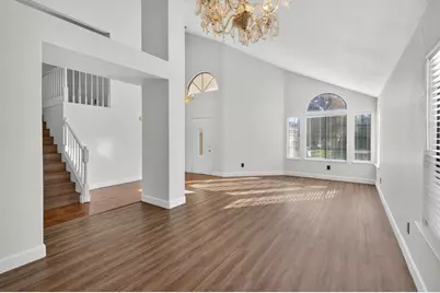 5013 Efthemia Way, Elk Grove, CA 95758 - Photo 9