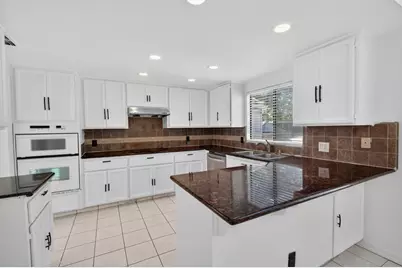 5013 Efthemia Way, Elk Grove, CA 95758 - Photo 13