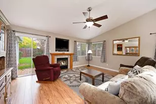 8939 Generations Ct, Elk Grove, CA 95758 - Photo 13