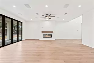 688 Cindy Dr, Ripon, CA 95366 - Photo 7