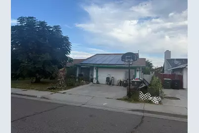 1611 Grapevine Drive, Livingston, CA 95334 - Photo 1