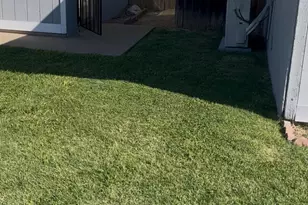 1045 W Santa Fe Ave, Merced, CA 95340 - Photo 11