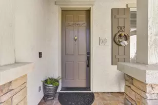 9820 Spring View Way, Elk Grove, CA 95757 - Photo 5