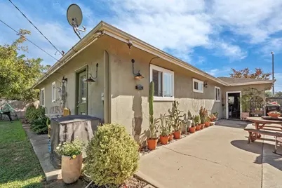 1421 Graffigna, Lodi, CA 95242 - Photo 35