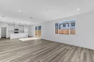 9820 Great Basin Wy, Sacramento, CA 95829 - Photo 11