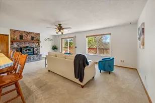 23188 Cottage Hill Dr, Grass Valley, CA 95949 - Photo 9