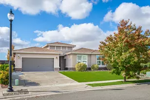 906 Pesaro Pl, Lincoln, CA 95648 - Photo 3