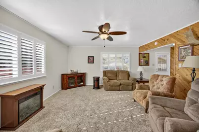 408 Figueroa Street, Folsom, CA 95630 - Photo 19