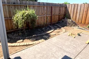 1105 W G St, Oakdale, CA 95361 - Photo 31