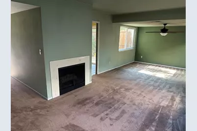 949 Claremont Court, Modesto, CA 95356 - Photo 7