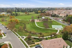 216 Vicenza Dr, Stockton, CA 95209 - Photo 29