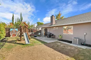 4208 N Country Dr, Antelope, CA 95843 - Photo 33