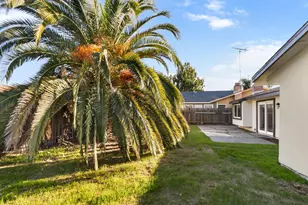 8169 Valley Green Dr, Sacramento, CA 95823 - Photo 25