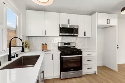 8169 Valley Green Drive, Sacramento, CA 95823 - Photo 11