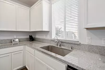 8000 Oxbow Landing Loop, Roseville, CA 95747 - Photo 15