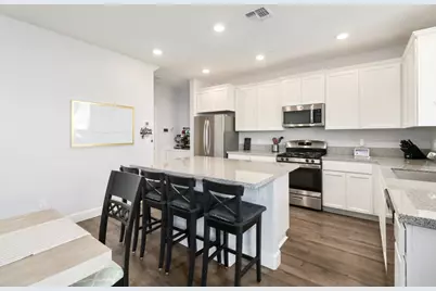 8000 Oxbow Landing Loop, Roseville, CA 95747 - Photo 13