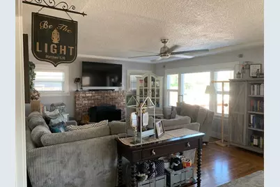 1105 W G Street, Oakdale, CA 95361 - Photo 7