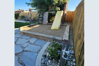 14370 E Prospect Place, Lockeford, CA 95237 - Photo 19