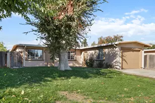3812 Moonbeam Dr, Sacramento, CA 95827 - Photo 1