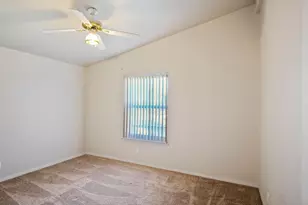 788 E Willow Ave, Manteca, CA 95337 - Photo 17