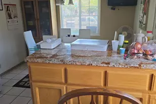 2076 20th Ave, Sacramento, CA 95822 - Photo 9