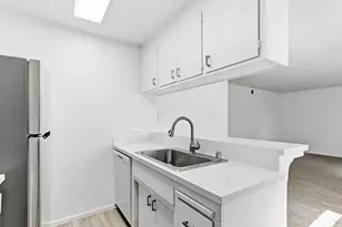 9041 Montoya St, Sacramento, CA 95826 - Photo 17