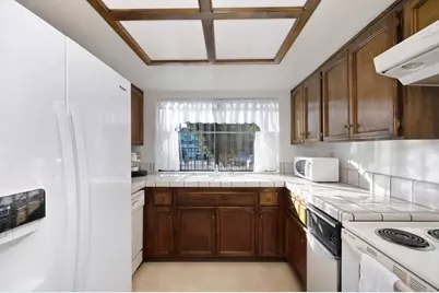 5612 Cypress Point Drive, Citrus Heights, CA 95610 - Photo 11