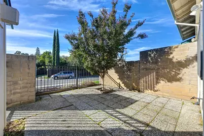 5612 Cypress Point Drive, Citrus Heights, CA 95610 - Photo 3