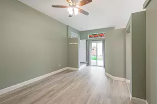 9065 Robbins Rd, Sacramento, CA 95829 - Photo 17