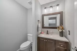 9065 Robbins Rd, Sacramento, CA 95829 - Photo 37