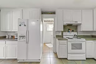 1502 Gray Ave, Yuba City, CA 95991 - Photo 13