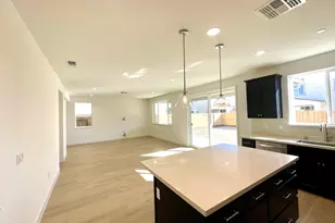 2177 Gentle Rain Dr, Roseville, CA 95747 - Photo 3