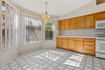 621 Vine Street, Los Banos, CA 93635 - Photo 25