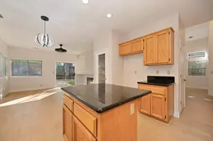 2564 La Croix Dr, Roseville, CA 95661 - Photo 33