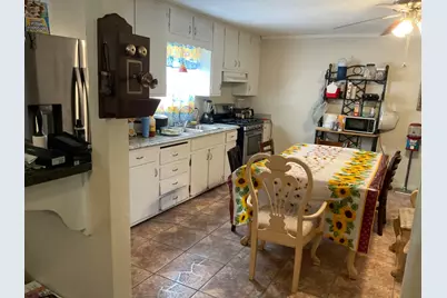 915 R Street, Merced, CA 95341 - Photo 23