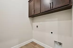 5526 Kamala Wy, Fair Oaks, CA 95628 - Photo 11