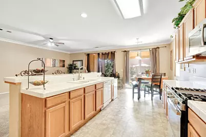 6615 Cetti Avenue, Fresno, CA 93727 - Photo 15