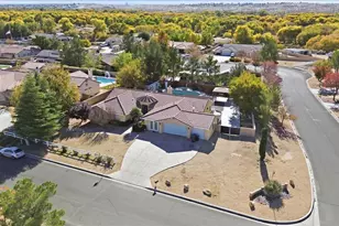 15358 Lookout Rd, Apple Valley, CA 92307 - Photo 5