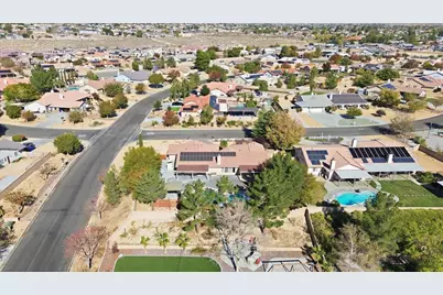 15358 Lookout Road, Apple Valley, CA 92307 - Photo 3