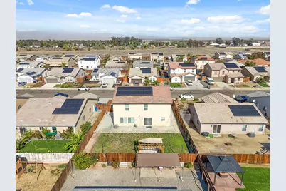802 Reisling Lane, Coalinga, CA 93210 - Photo 91