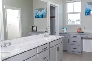 22 E Funderburg Blvd, Mountain House, CA 95391 - Photo 13