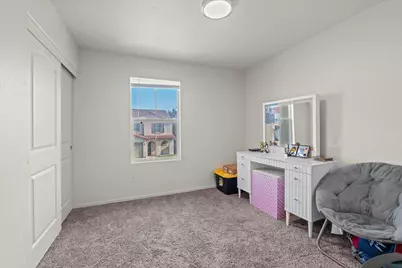 8906 Cobble Crest Drive, Sacramento, CA 95829 - Photo 15