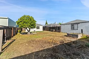 1444 77th Ave, Oakland, CA 94621 - Photo 15