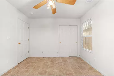 1947 Hampton, Hanford, CA 93230 - Photo 43